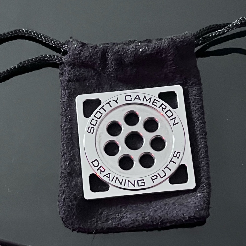 Scotty Cameron Draining Putts Ball Marker